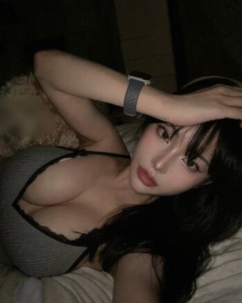 Full leaked Kimnoeul private photo