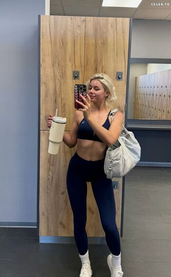 Full leaked Kimschiele private photo