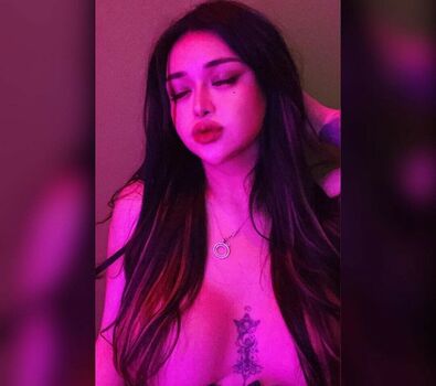 Full leaked Kimsolis private photo