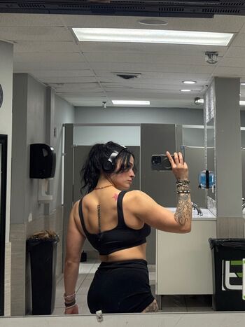 Full leaked Kingandrea private photo