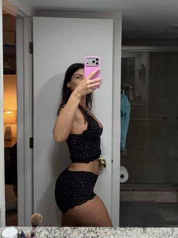 Full leaked Kingvnstan private photo