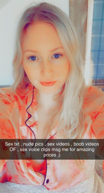 Full leaked Kinkerbells private photo