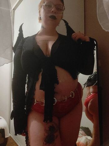 Full leaked Kinkycapy private photo