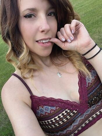 Full leaked Kintinue private photo