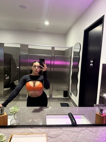 Full leaked Kiraalane private photo