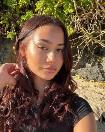 Full leaked Kirra santos private photo