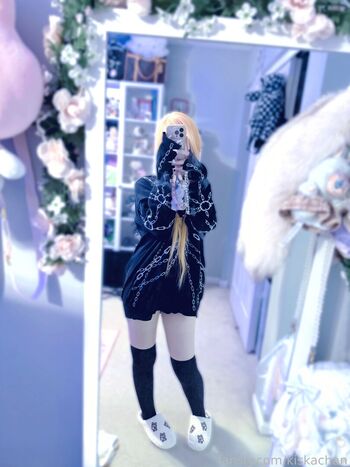 Full leaked Kiskachan private photo