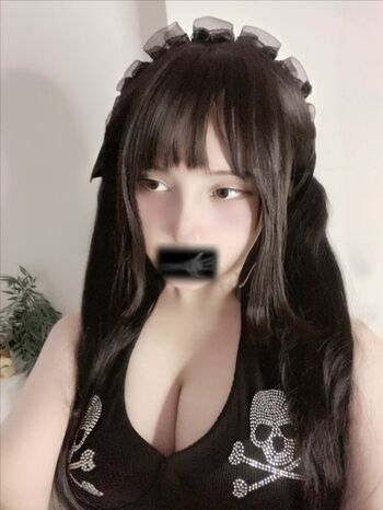 Full leaked Kisuccubus page private photo