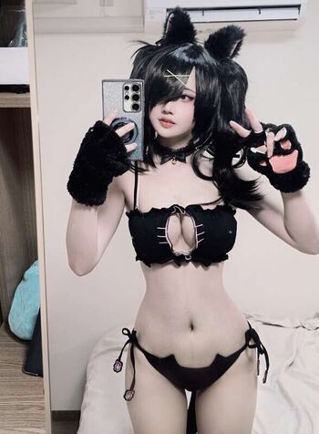 Full leaked Kitsuness private photo