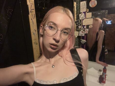 Full leaked Kittenyanya private photo