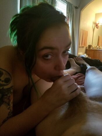 Full leaked Kittykameleon private photo