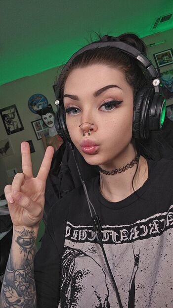 Full leaked Kittykvlt private photo