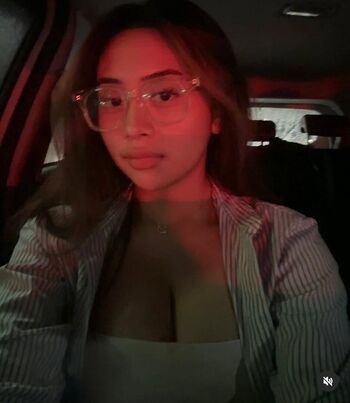 Full leaked Kkara private photo