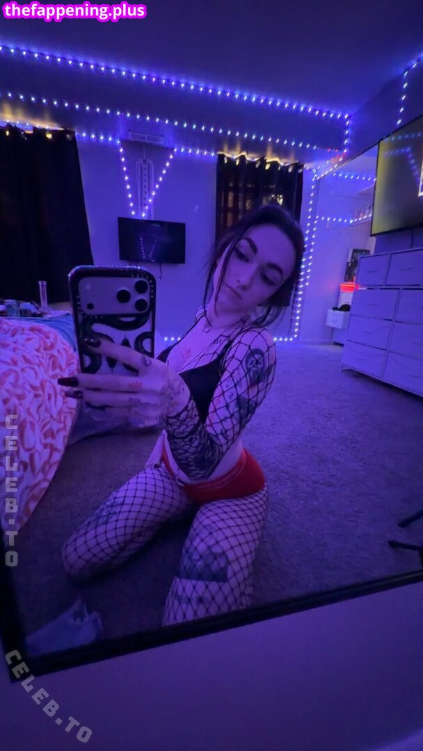 https: / kkaywwaa Çıplak OnlyFans Fotoğrafı #47