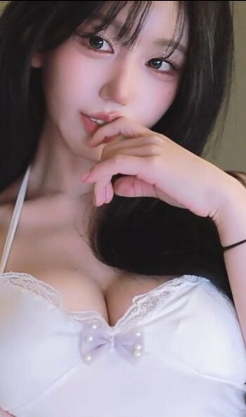 Full leaked Kkok page private photo