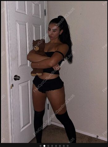 Full leaked Klairelena page private photo