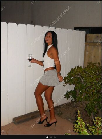 Full leaked Klairelena page private photo