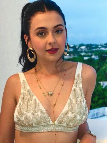 Full leaked Klara castanho private photo