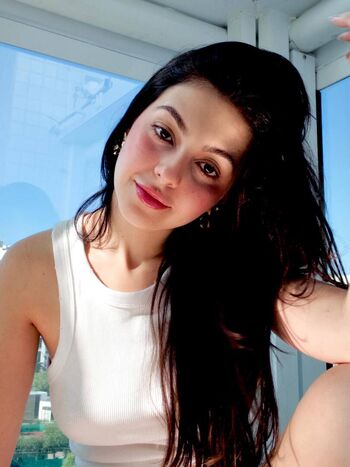 Full leaked Klara castanho private photo