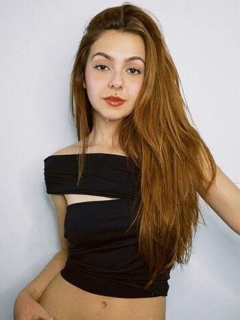 Full leaked Klara castanho private photo