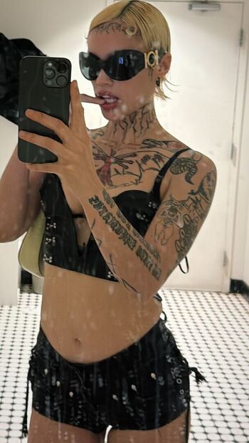Full leaked Klitoriousmaximus private photo
