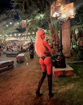 Full leaked Kngemma  page private photo