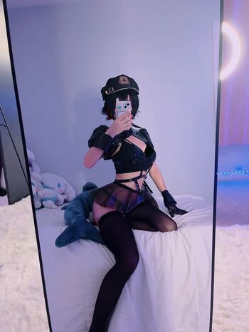 Full leaked Komocos  page private photo