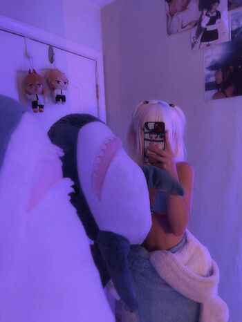 Full leaked Komocos private photo