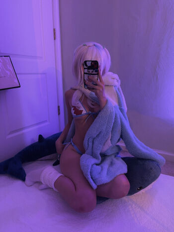 Full leaked Komocos private photo
