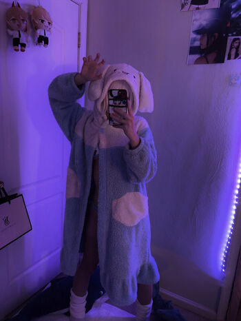 Full leaked Komocos private photo