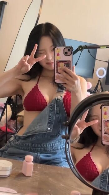 Full leaked N o v a/ private photo