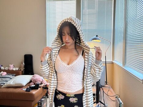 Full leaked Saki akai/ private photo