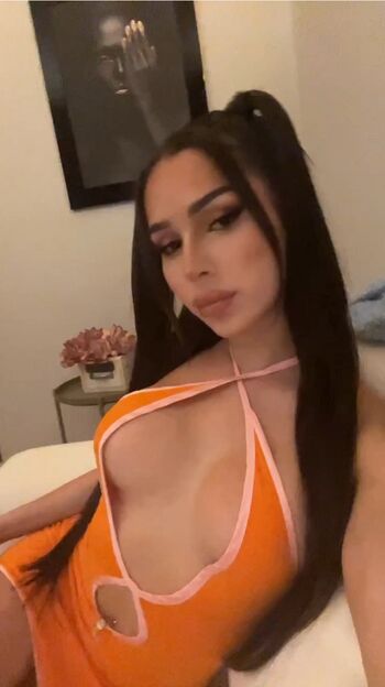 Full leaked Konnieex private photo