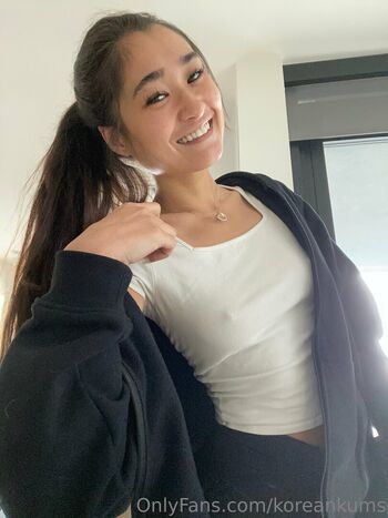 Full leaked Koreankums private photo