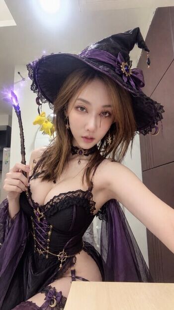 Full leaked Kosos private photo