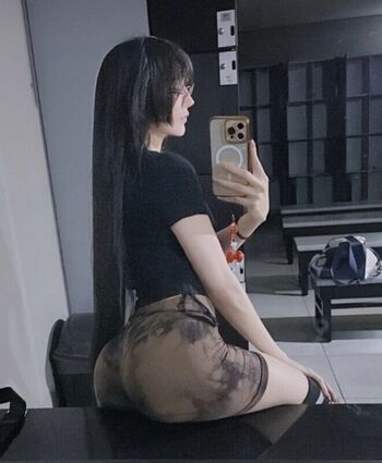 Full leaked Kouryam private photo