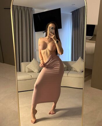 Full leaked Kriscocainas private photo