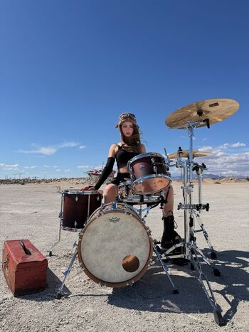 Full leaked Kriss drummer private photo