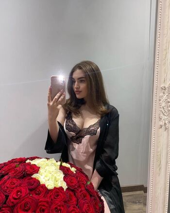 Full leaked Krissidiary private photo