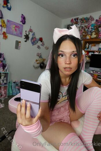 Full leaked Krissipookie page private photo