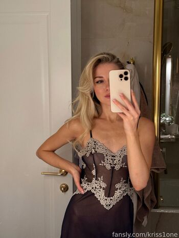 Full leaked Krissone private photo