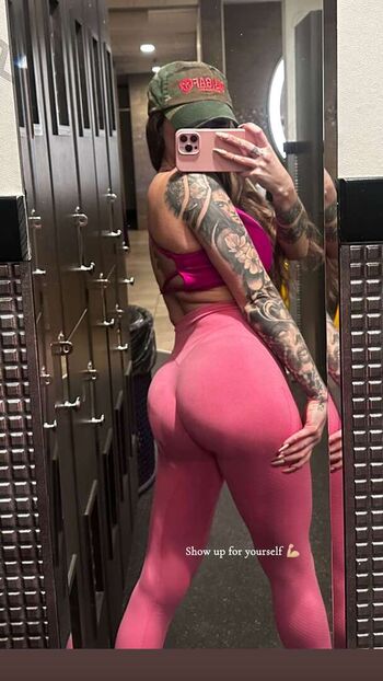 Full leaked Krissyv private photo