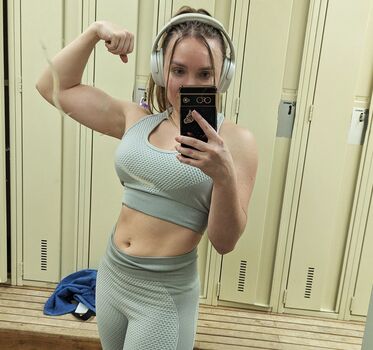 Full leaked Kristastreams private photo