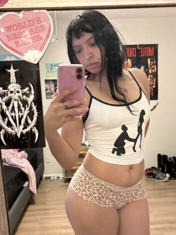 Full leaked Kristicore private photo