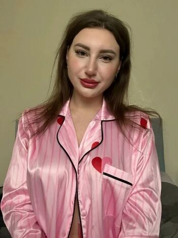 Full leaked Kristinamoon private photo
