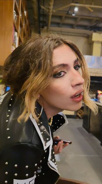 Full leaked Kristinisima private photo