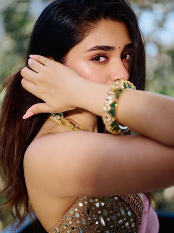 Full leaked Krithi shetty private photo