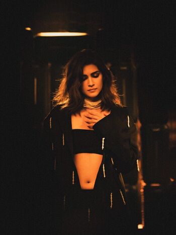 Full leaked Kriti sanon private photo
