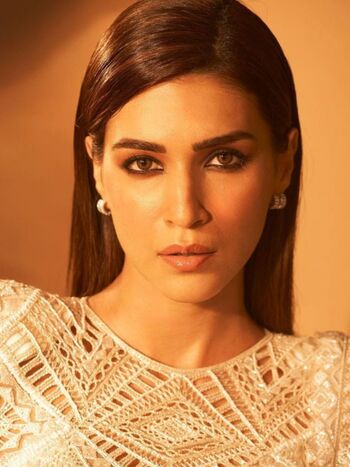 Full leaked Kritisanon page private photo