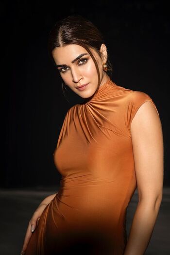 Full leaked Kritisanon private photo